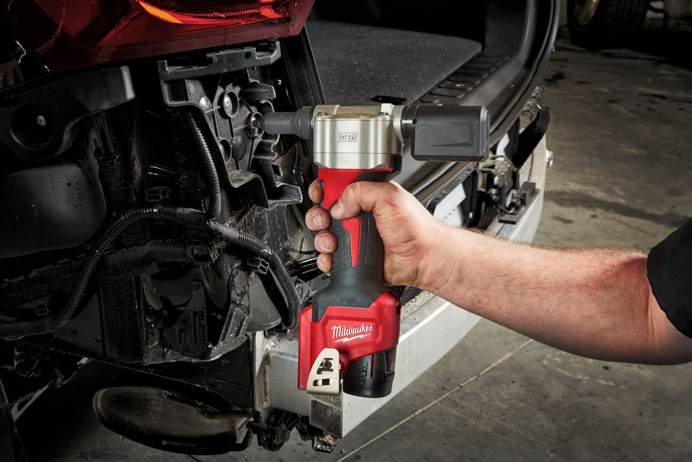 M12™ Compact Riveter