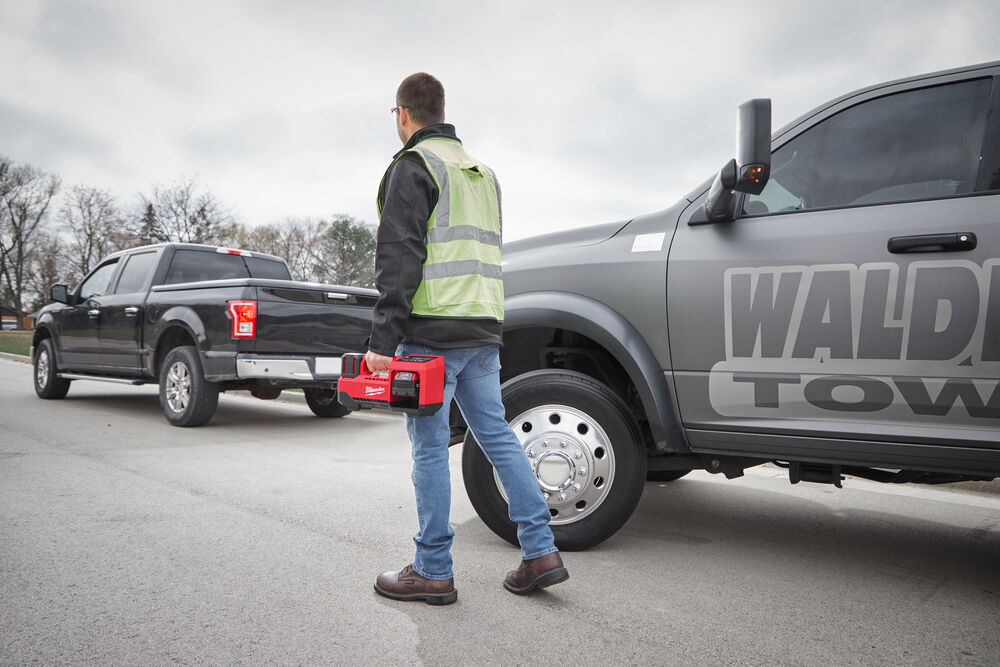 M18™ Tire Compressor