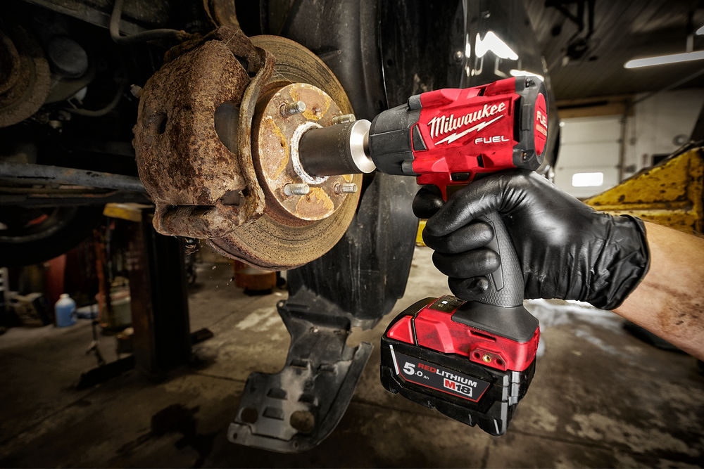 M18 FUEL™ Medium Torque Impact Wrench ½″ F DRIVE