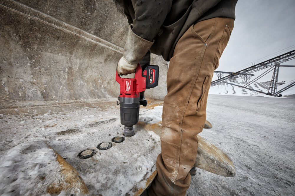 FUEL™ ONE-KEY™ ultra-high torque impact wrench, 1″ F M18 attachment