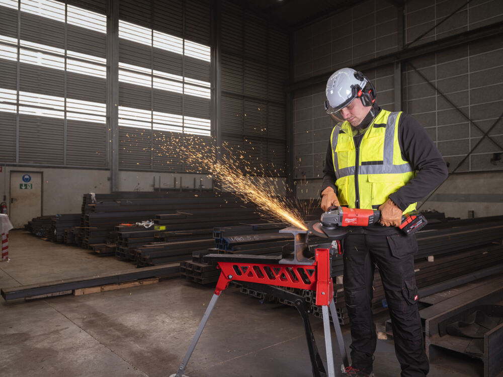 230mm Angle Grinder with Paddle Switch and Brake M18 FUEL™ ONE-KEY™